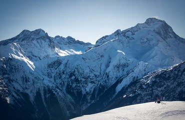 Paysage des Deux-Alpes en hiver , ski dans les Alpes