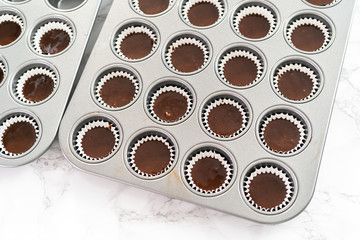 Baking cupcakes