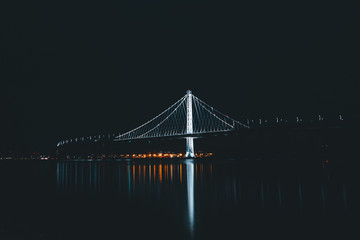 Fototapeta na wymiar Bay Bridge at Night 