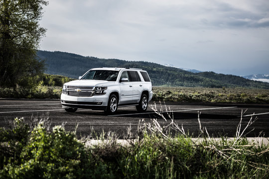 Yellowstone, USA June 1, 2015. Emotional Chevrolet Tahoe. American Tipica SUV.
