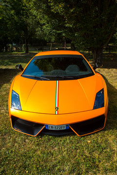 รูปภาพLambo – เลือกดูภาพถ่ายสต็อก เวกเตอร์ และวิดีโอ1,929 | Adobe Stock