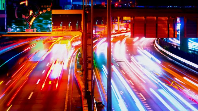 東京　交通　タイムラプス　高速道路