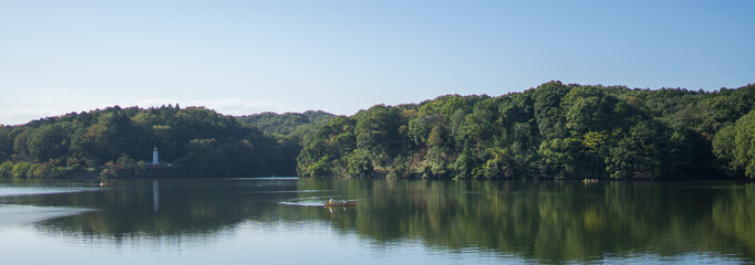 宮沢湖と灯台とカヌー5