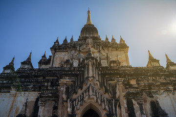 Fototapeta na wymiar Beautiful Ananda temple at sunrise in Bagan. is a long-lasting and large religious monument in old ancieant Bagan, Mandalay, myanmar