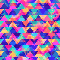 Triangle pattern with grunge effect.