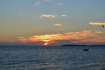 Naklejka premium 日の出