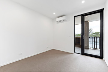 Empty and unfurnished brand new apartment