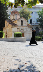 Die byzantinische Kirche Little Metropolis in der Innenstadt von Athen