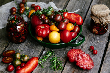 Fototapeta na wymiar tomatoes on the table