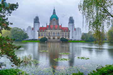 Kleiner Park am Rathaus in Hannover