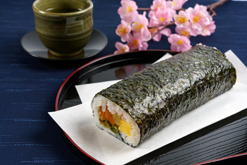 巻き寿司 © Wakko