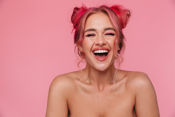 Portrait of astonished shirtless young woman laughing at camera - obrazy, fototapety, plakaty