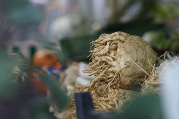 Tentakel-Knollen-Gemüse