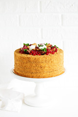 A classic honey cake cake.
