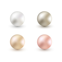 Set of Realistic pearls