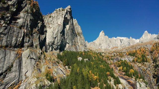 Aerial 4K - Valmasino (IT) - Mello valley - autumn view
