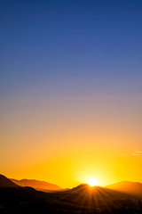 Obraz premium Sunrise over Horizon