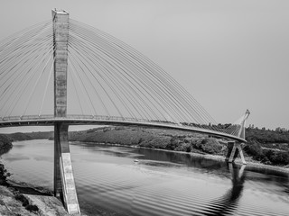 pont de Térénez