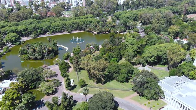 Lake, Fountain, Lagoon, Independence Park (Rosario, Argentina) aerial view