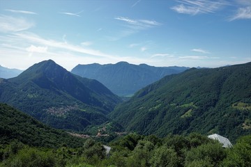 Obraz premium Typical mountain landscape from the pastures