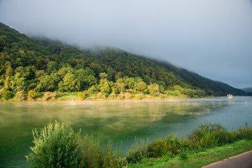 Mosel in der Fr&uuml;h