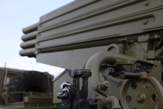 Bm-21 Bilder – Durchsuchen 144 Archivfotos, Vektorgrafiken und Videos ...
