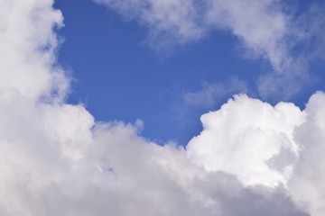 Obraz premium blue sky with clouds