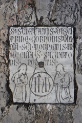 Pisa camposanto monumentale rilievo penitenti