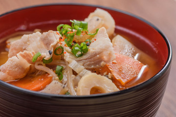 冬の味覚　豚汁