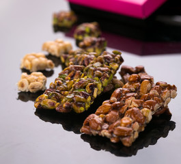 mixed nuts brittle croquands bars