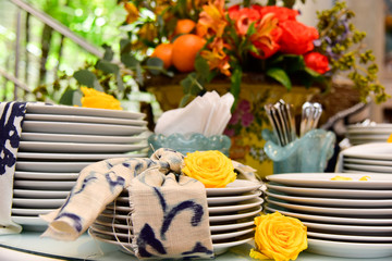 easter table setting, spring, buffet table setting, party table setting, table setting, stacked dishes, porcelain plates