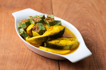 Sour Curry with Vegetable Omelet