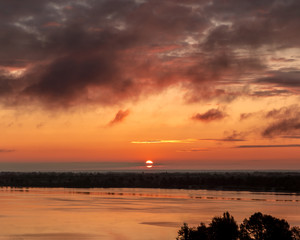 Fototapeta premium beautiful colorful sunrise