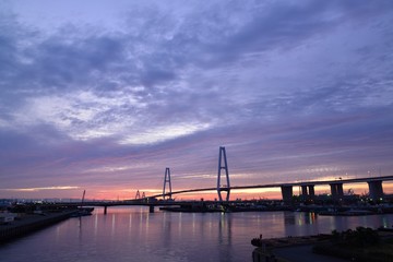 名港トリトンからの日の出