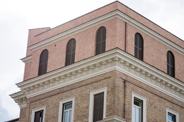Fototapeta na wymiar facade of an building in rome italy