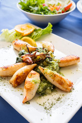 Grilled Squid with Spinach and Potatoes