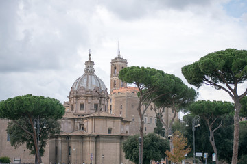 Fototapeta na wymiar cathedral in Rome Italy