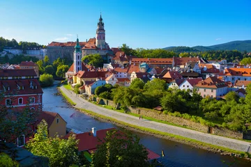  Cesky Krumlov, Czech Replubic - September 18,2019  Beautiful view of church and castle in Cesky Krumlov, Czech republic © Songkhla Studio