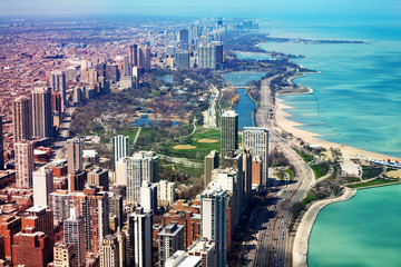 Fototapeta na wymiar Chicago panorama on Concrete beach, i41 and lake