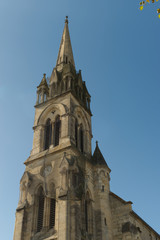 Fototapeta na wymiar Clocher de l'église de Belin Beliet en Gironde