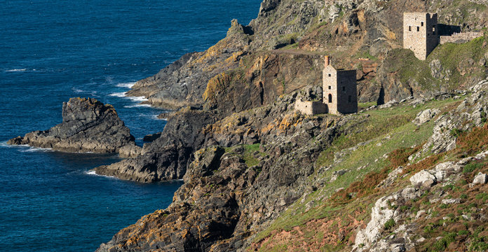 Crowns Engine Houses at Botallack - Tin Mine in Cornwall England. Film location for TV period drama Poldark. Botallack village lies between the town of St Just in Penwith and the village of Pendeen.
