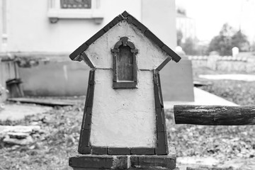 small brick house toy house