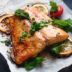 Grilled Salmon with lemon and herb