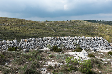 Fototapeta na wymiar Typical Sicilian dry stone walls