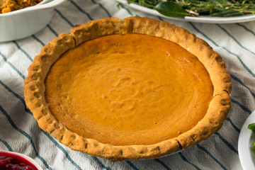 Homemade Thanksgiving Pumpkin PIe