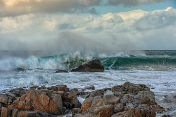 sea and rocks