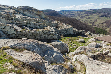 Fototapeta na wymiar Ruins of The ancient Thracian city of Perperikon, Bulgaria