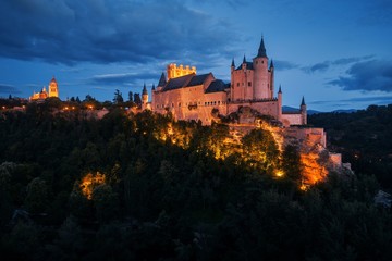 Fototapeta na wymiar Alcazar of Segovia at night