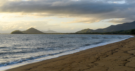 Fototapeta premium Sunrise on a beach