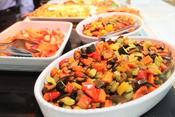  vegetable dishes for a catering service